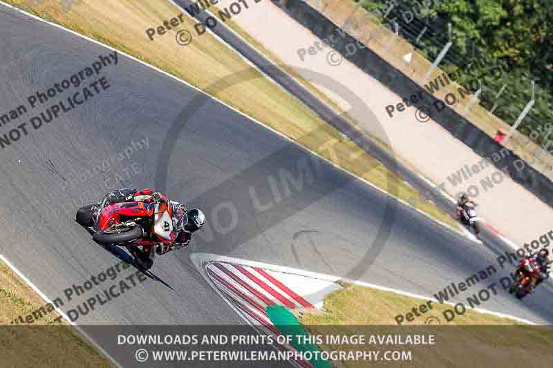 donington no limits trackday;donington park photographs;donington trackday photographs;no limits trackdays;peter wileman photography;trackday digital images;trackday photos